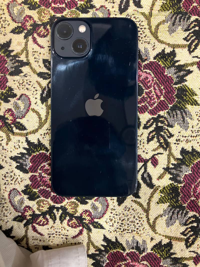 Apple iPhone 13 0