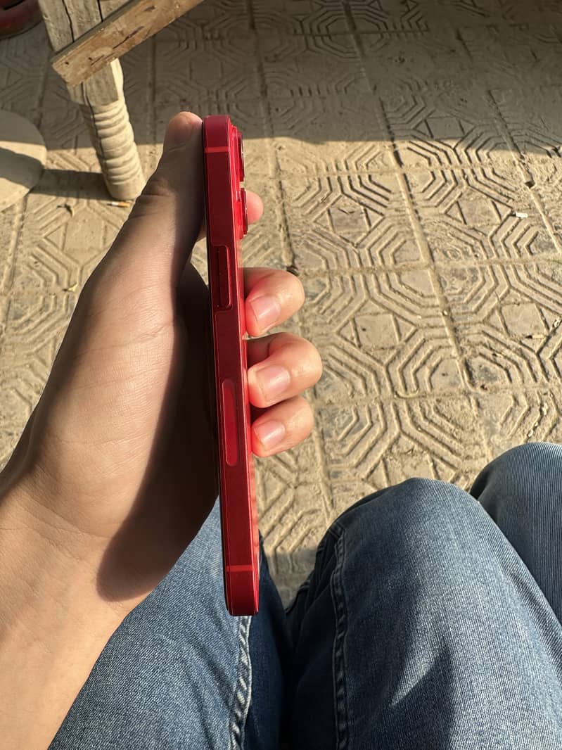 Apple iPhone 14 1