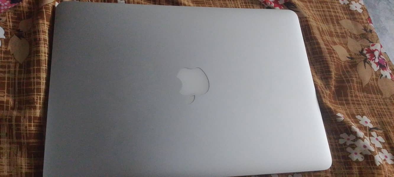 Mac book 0