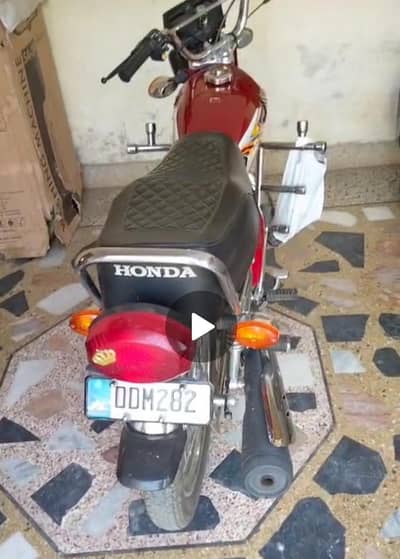 Honda 125.