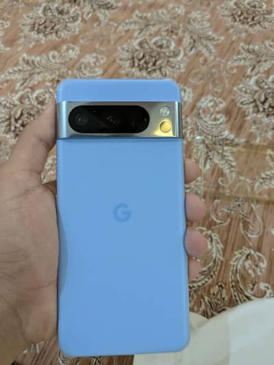 Google Pixel 8 Pro