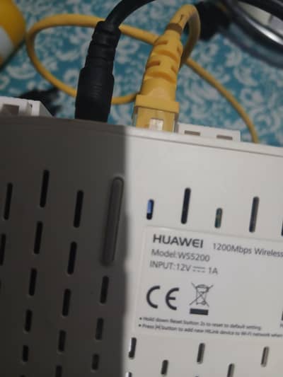 huwawei wifi ruoter model WS5200 1200Mbps