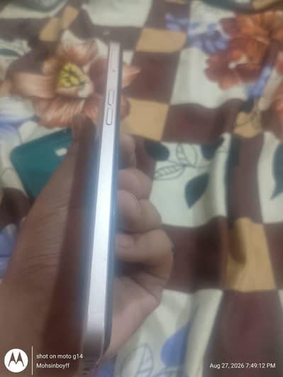 OPPO F21 Pro