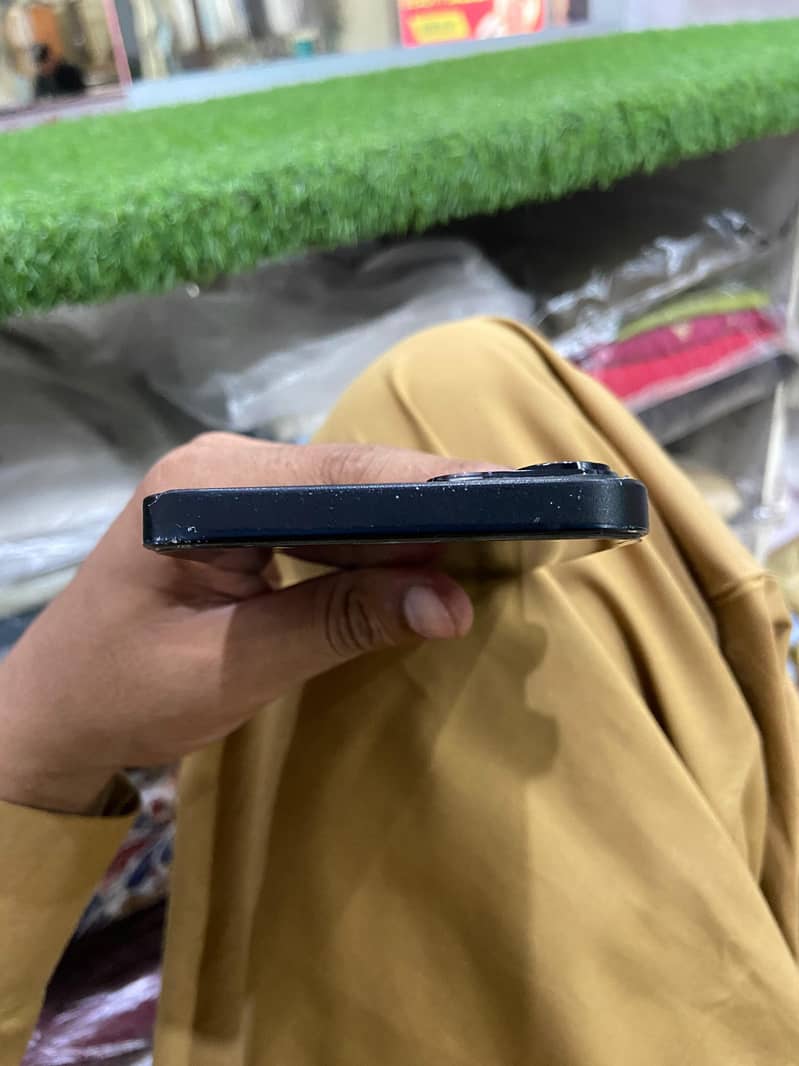 Apple iPhone 14 plus 2