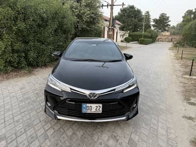 Toyota Corolla Altis Grande X CVT-i 1.8 Black Interior