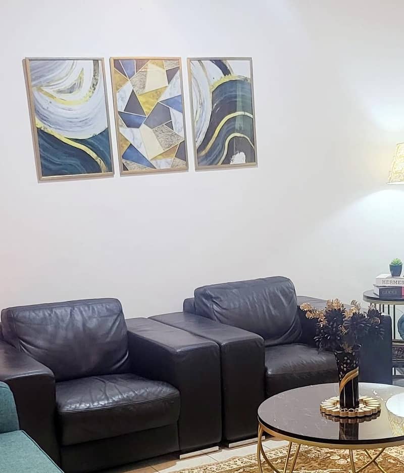 leather single seater 2 black sofas 2