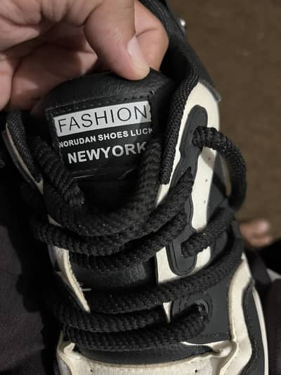 Nike shoze