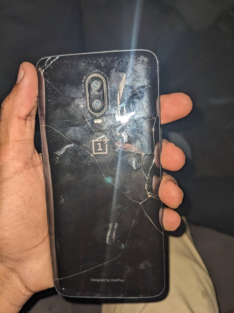 One Plus 6T 1