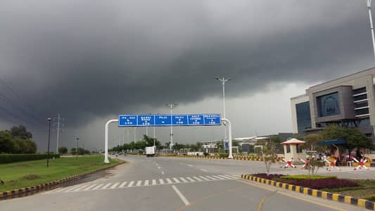 Kanal Plot in the Price of 10Marla