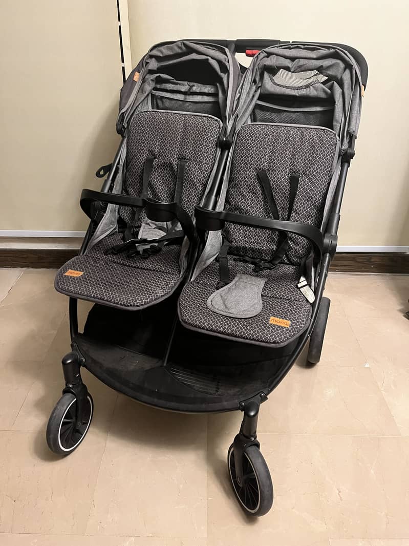 Twin stroller 2