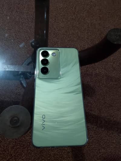 Vivo Y100