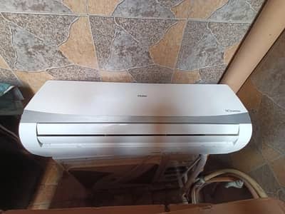 Haier Inverter AC