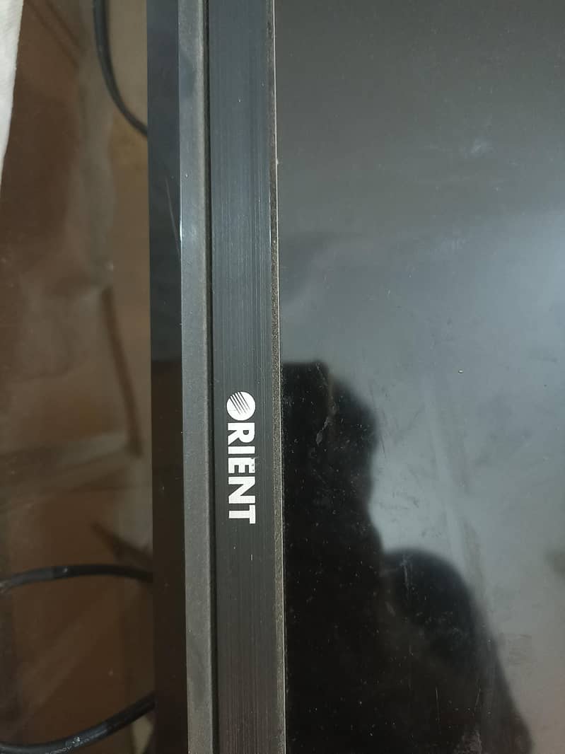 Orient LCD 32 inch 1