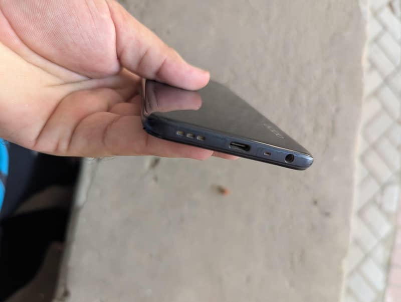 OPPO A54 1