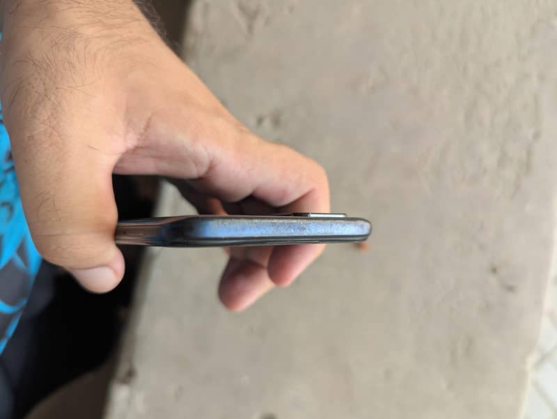 OPPO A54 4