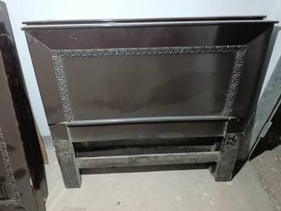 2 single bed with mattress