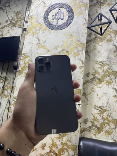 Apple iPhone 12 Pro