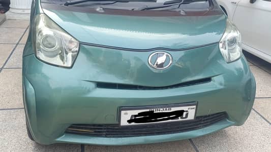 Toyota iQ 2005