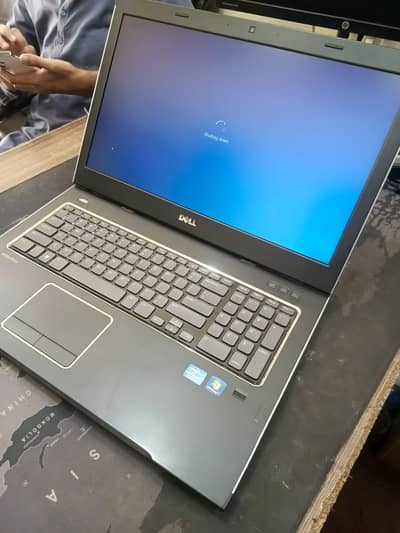Dell Vostro 3750 Core i5 2nd Gen 4GB Ram 320GB HDD 1GB NVIDIA Graphic