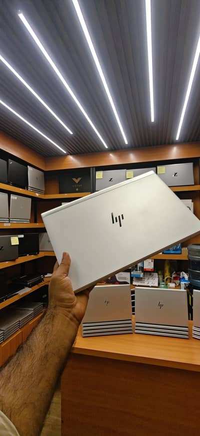 hp Elitebook 840 G8 - Ci7 11th Gen - 16 GB RAM DDR4 - 512 GB SSD - 14"