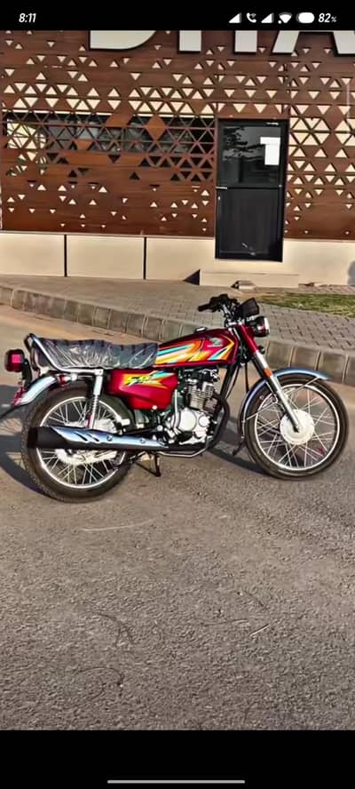 Honda 125 2026 model double sman Islamabad number baiomatric available