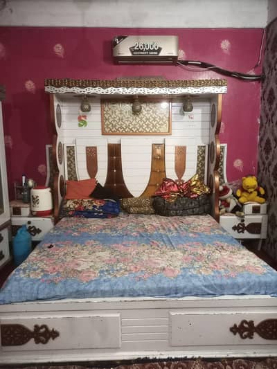 Bedroom furniture set without mattress
