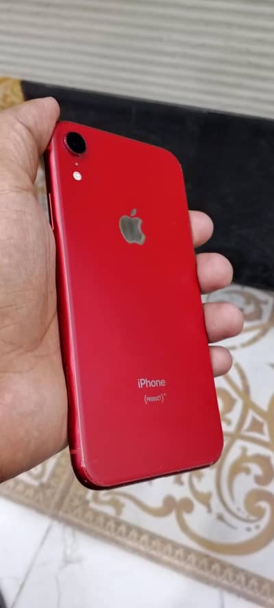Apple iPhone XR 64 GB all okay water pack