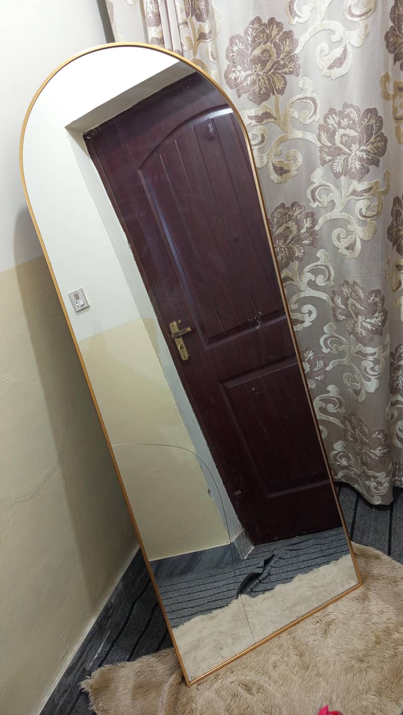 standing mirror 1
