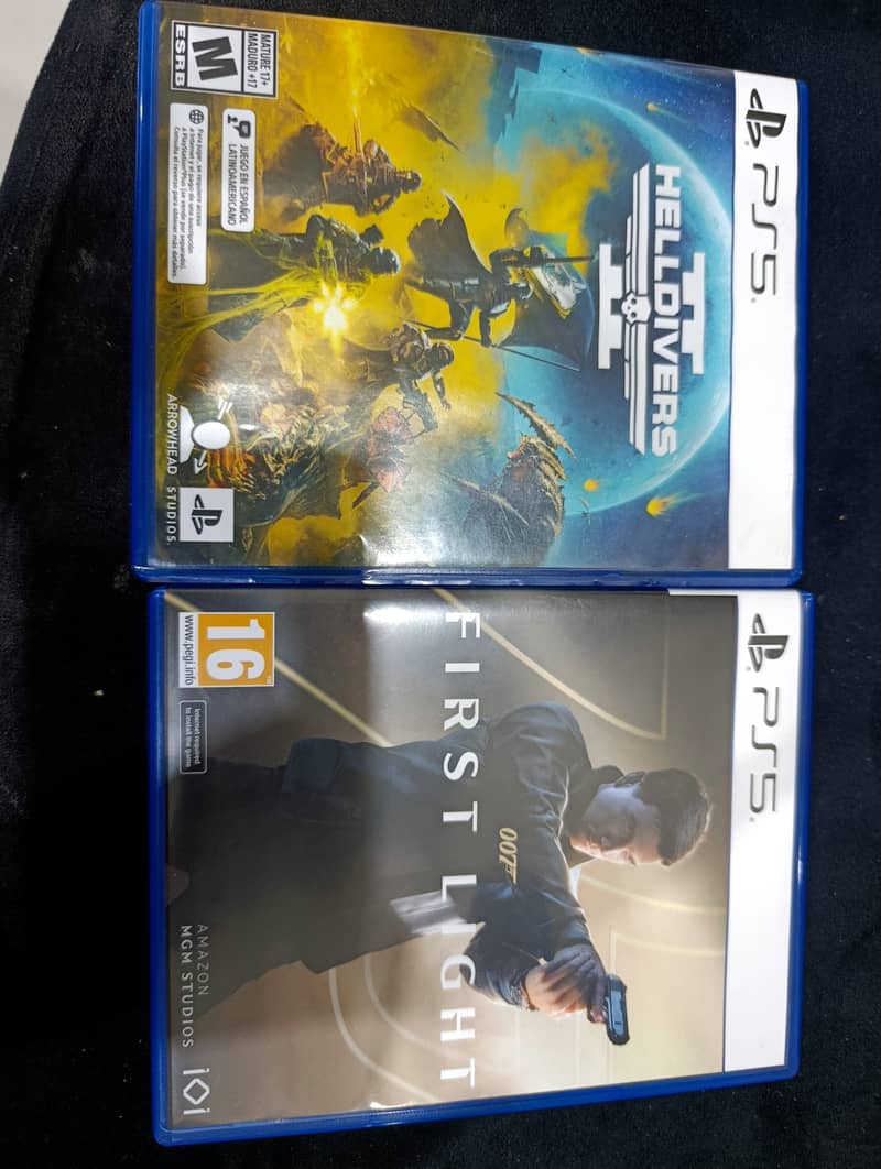 First light and Hell divers 2 Ps5 games 2