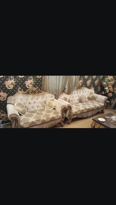 7 seater sofa with table and without table also available