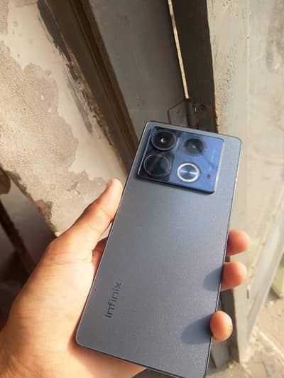 Infinix Note 40