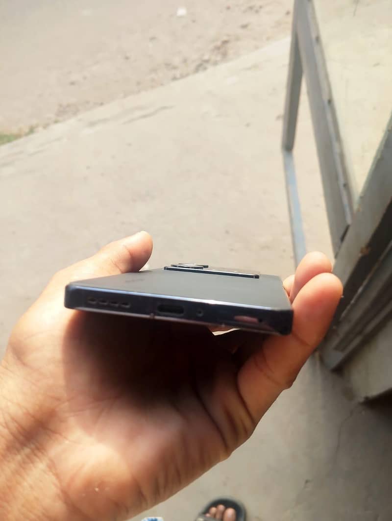 Infinix Note 40 9