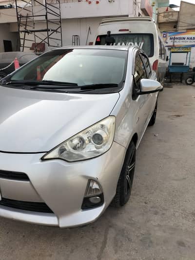 Toyota Aqua 2013