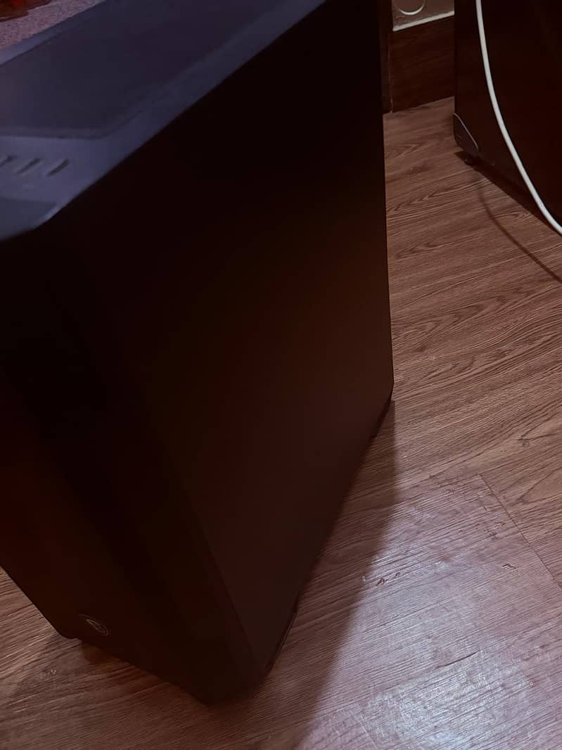 Msi Mag M100A Casing 0