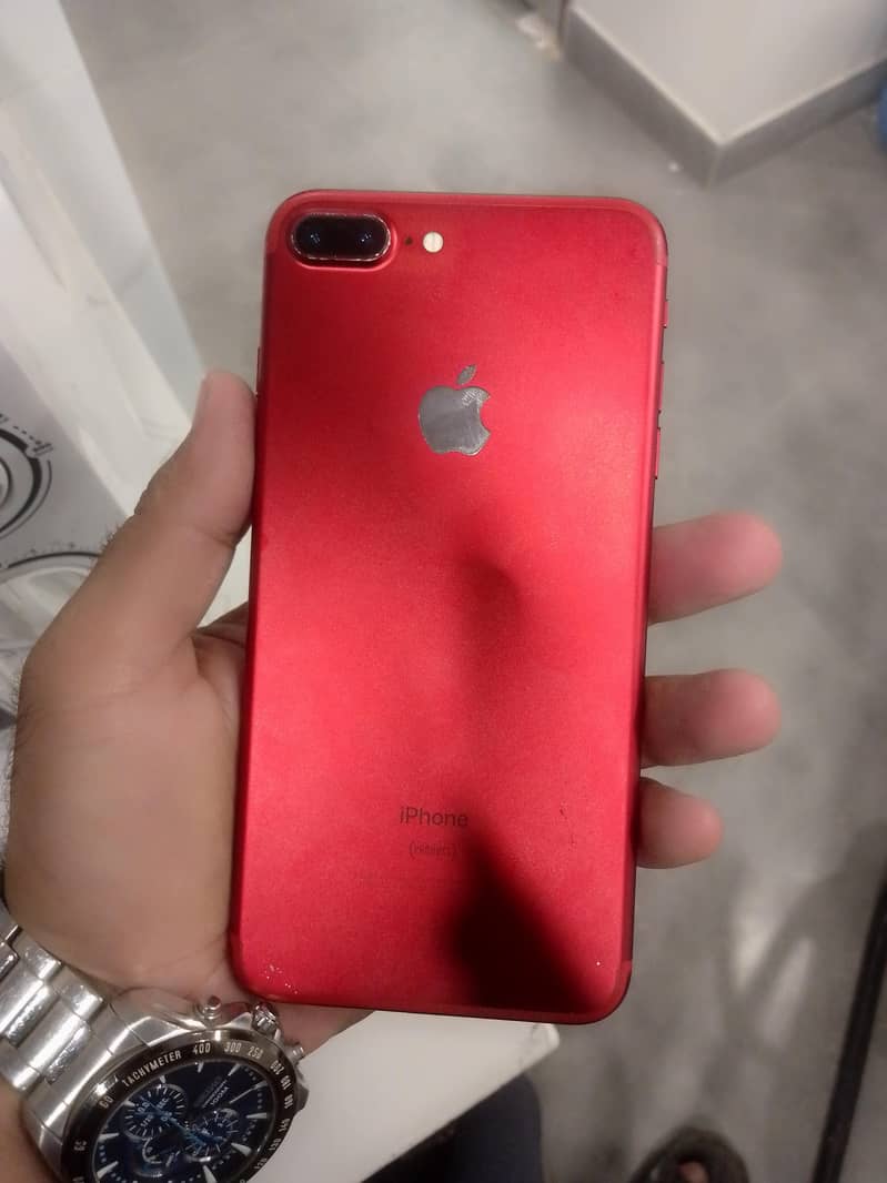Apple iPhone 7 Plus 4