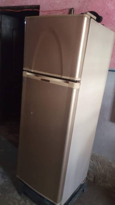Dawlance fridge