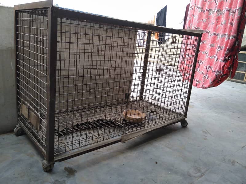 Cages Custom-made 2