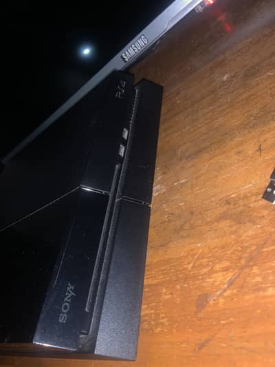 Ps4 fat 500gb contact 03153112310