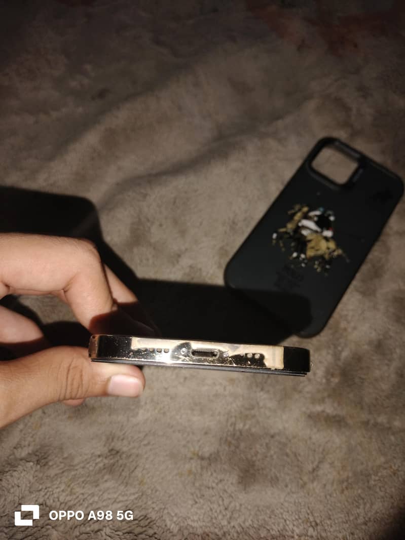 iphone 12 pro 2
