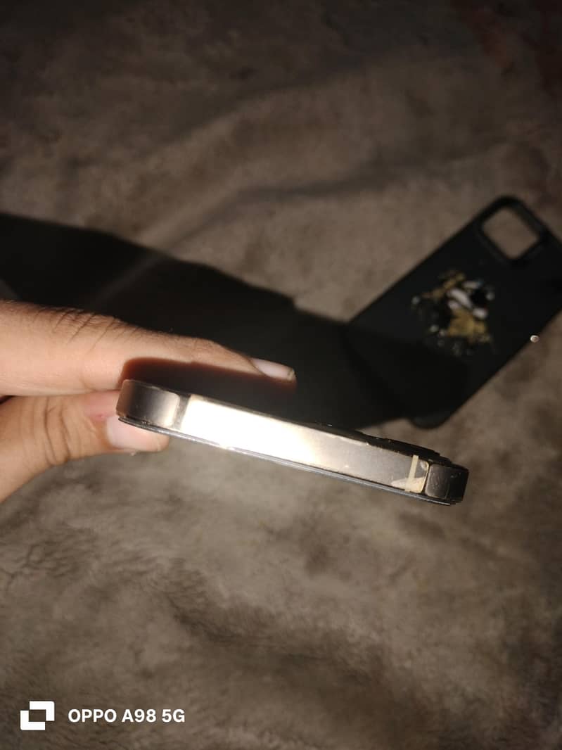 iphone 12 pro 3