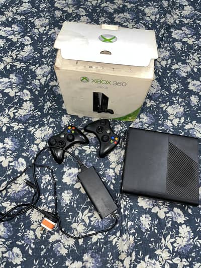 XBOX 360 SLIM