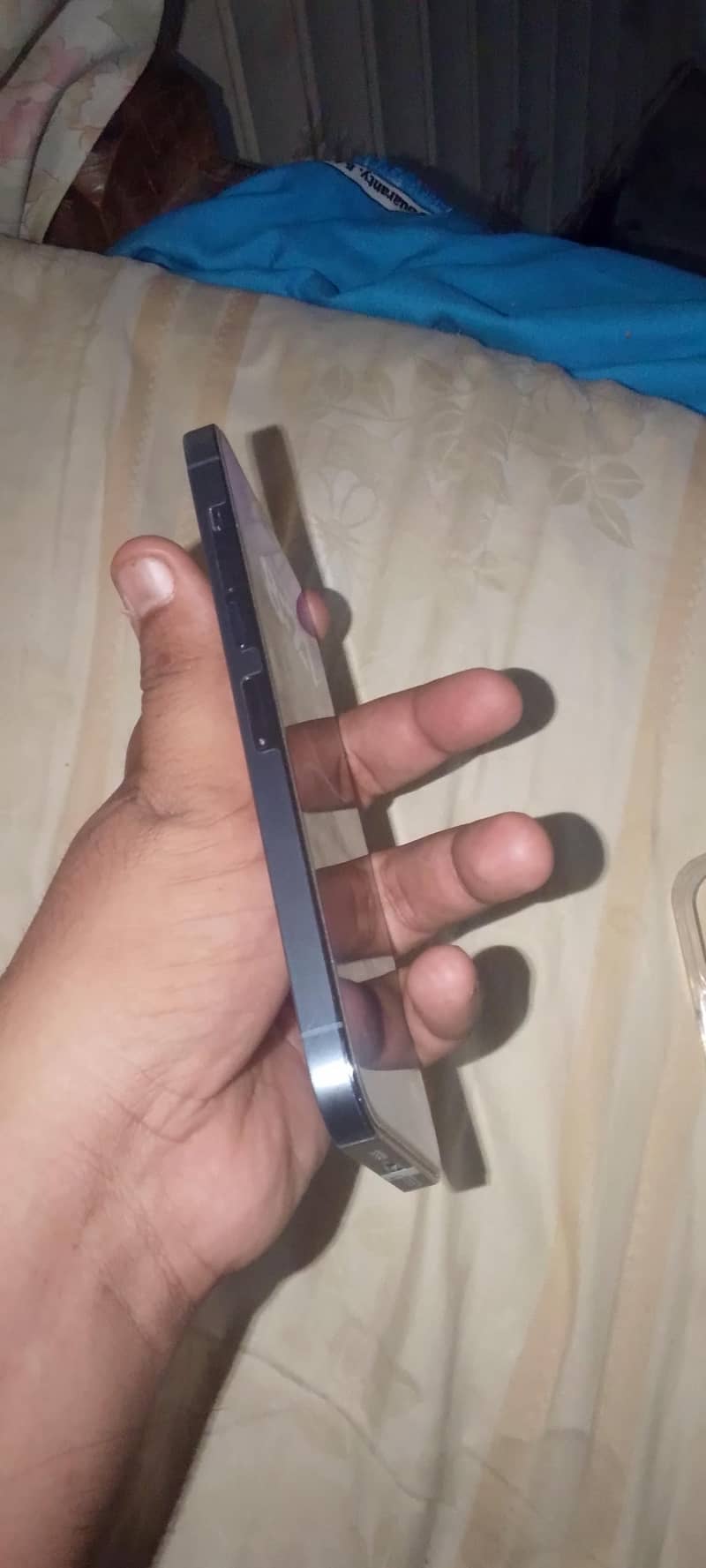 Apple iPhone 13 Pro Max 2