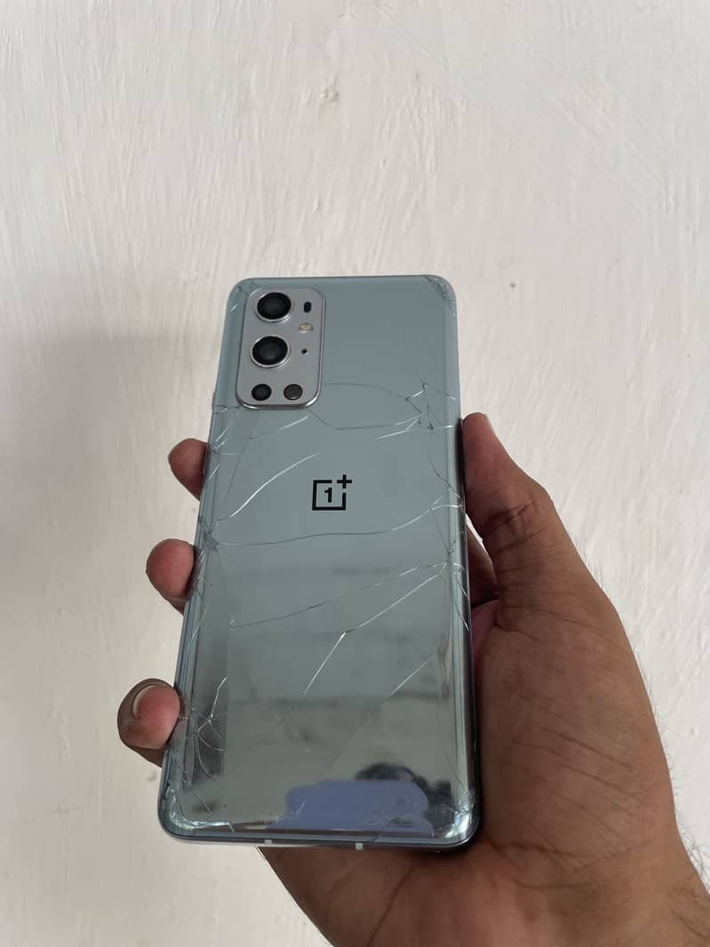 One Plus 9 Pro 3