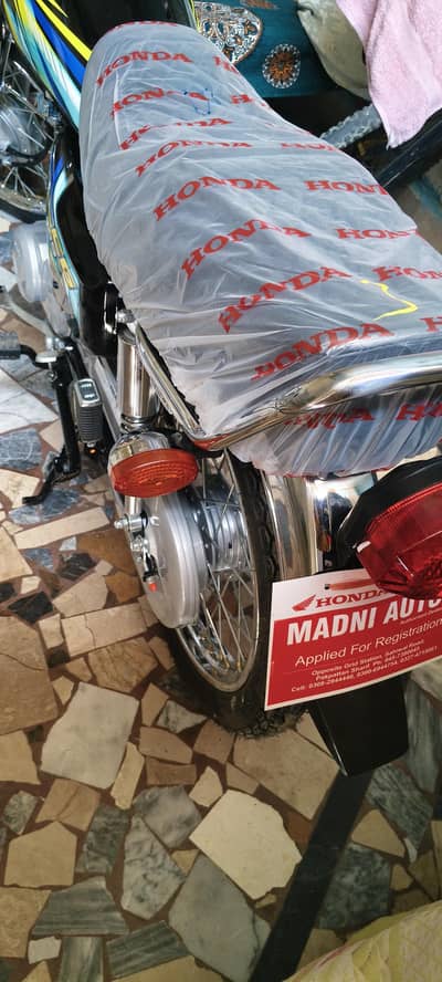 Honda 125 black 2026