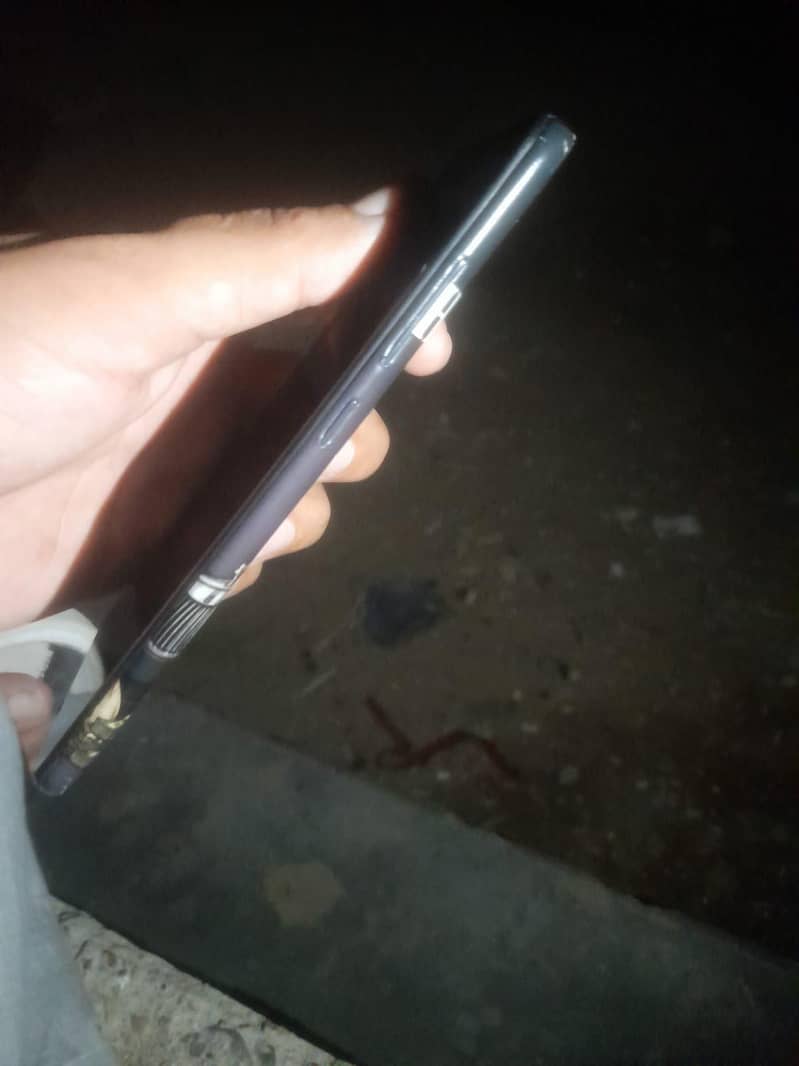 Xiaomi Redmi Note 9 3