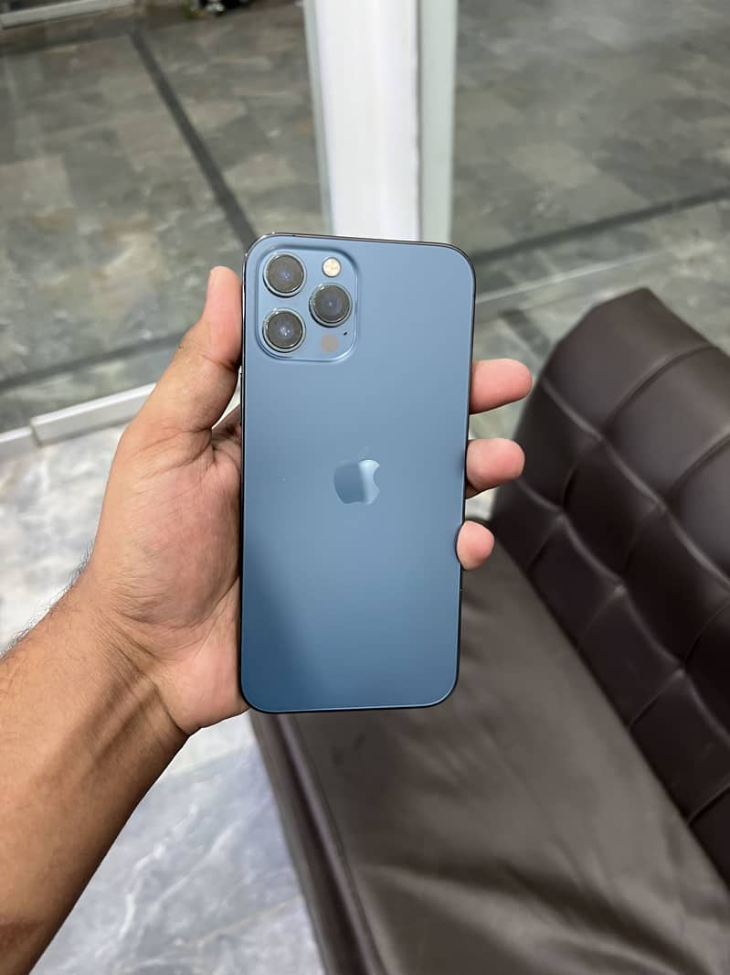 Apple iPhone 12 Pro Max 1