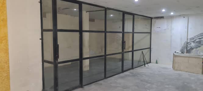 Iron partition with 4mm glass iron and glass heavy duty