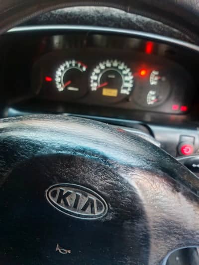 KIA Spectra 2002