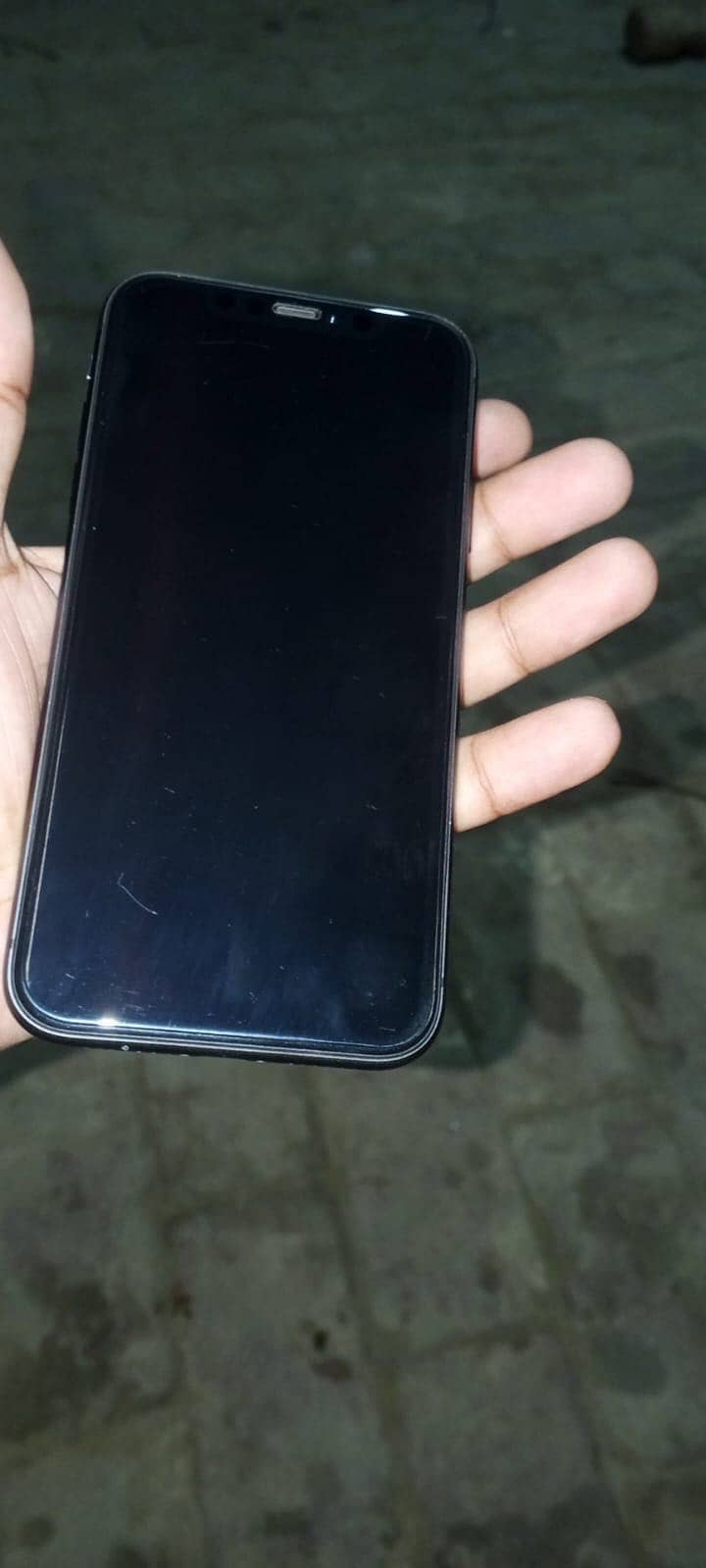 Apple iPhone 11 0