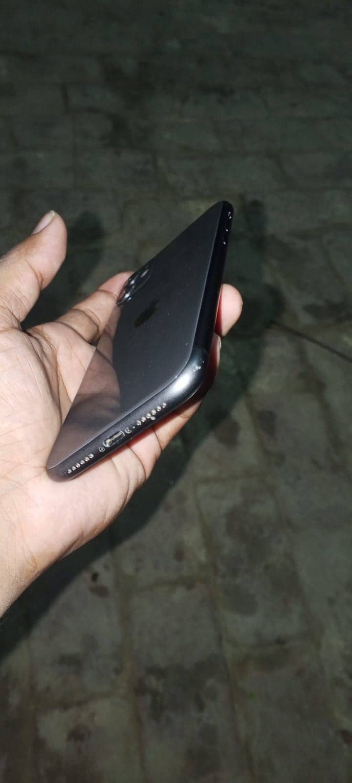 Apple iPhone 11 3